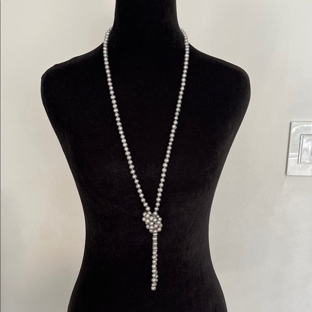 Pearly fresh water gray color Best Gift for Mothers